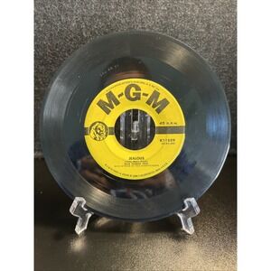 The Dick Hyman Trio - Jealous/I've Got My Love To Keep Me Warm (7") 45rpm K11889